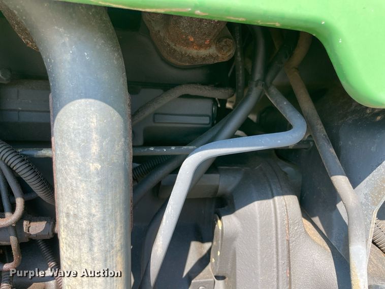 image for item NY9919 2000 John Deere 5310  tractor