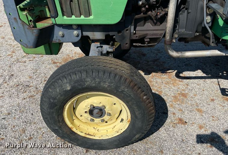 image for item NY9919 2000 John Deere 5310  tractor