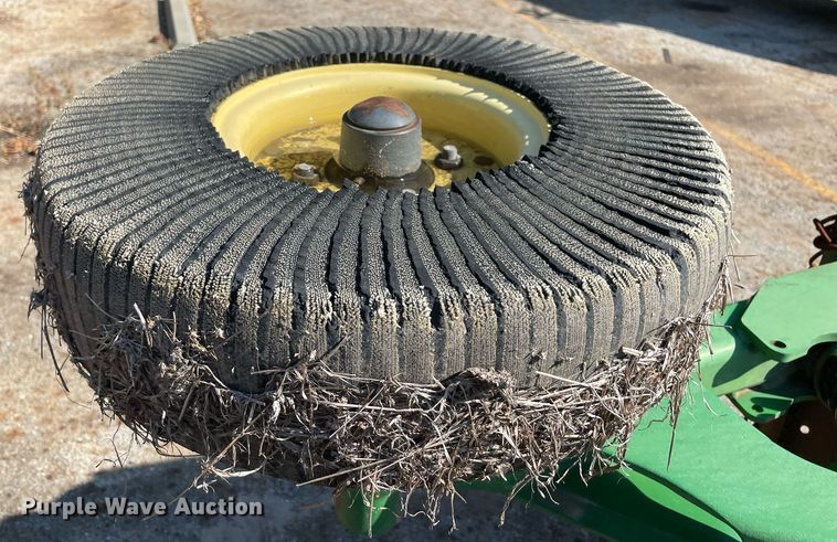 image for item NY9920 John Deere HX15  batwing rotary mower