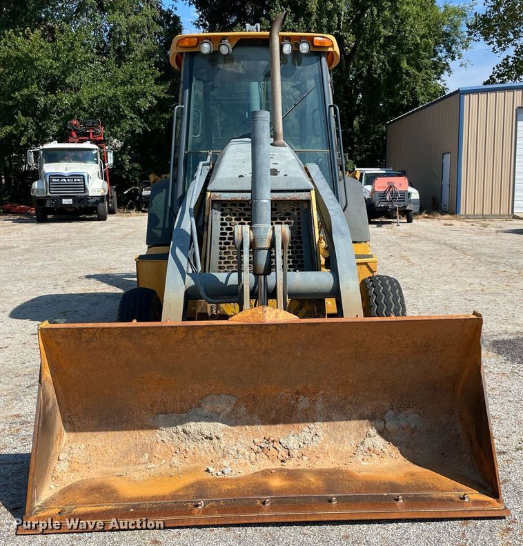 image for item NY9922 2009 John Deere 310J  backhoe