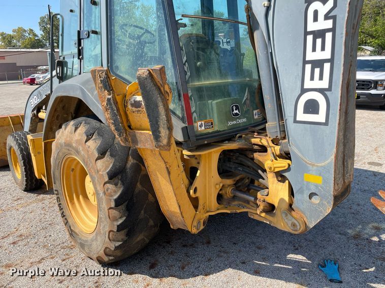 image for item NY9922 2009 John Deere 310J  backhoe