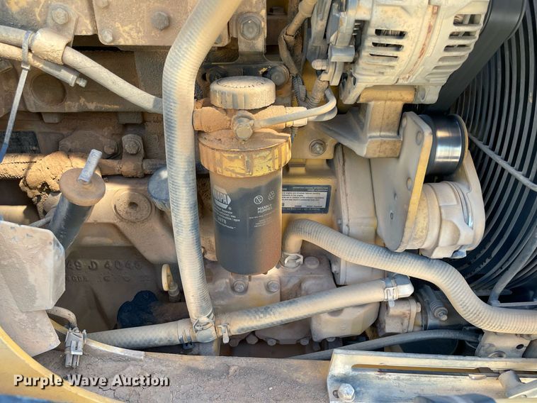 image for item NY9922 2009 John Deere 310J  backhoe