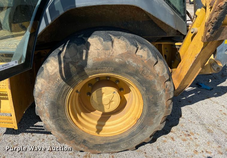 image for item NY9922 2009 John Deere 310J  backhoe