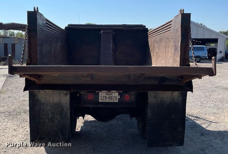 image for item NY9953 1998 Ford F800  dump truck