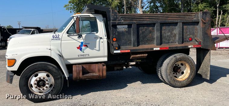 image for item NY9953 1998 Ford F800  dump truck