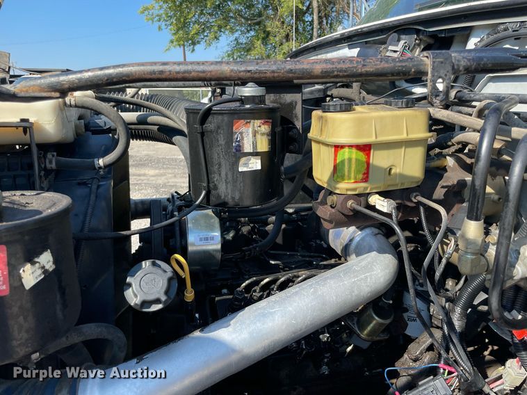 image for item NY9953 1998 Ford F800  dump truck