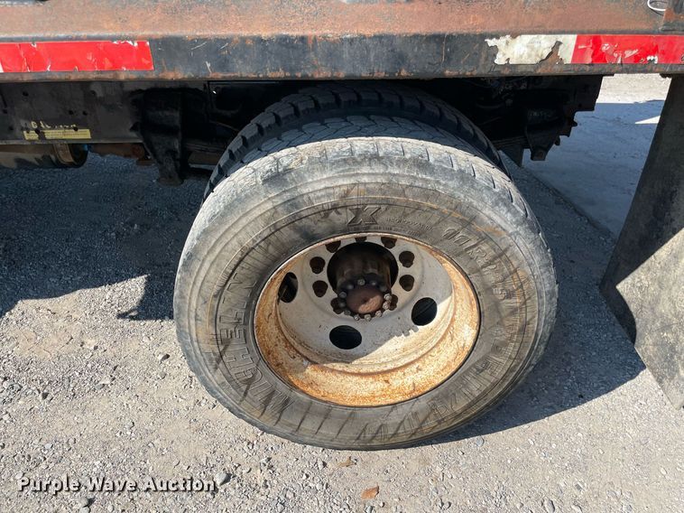 image for item NY9953 1998 Ford F800  dump truck