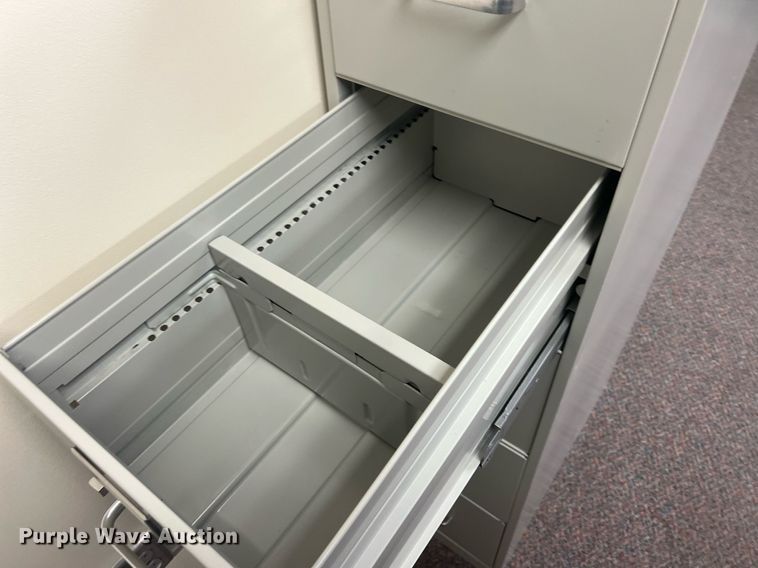 image for item OA9044 Filing cabinets