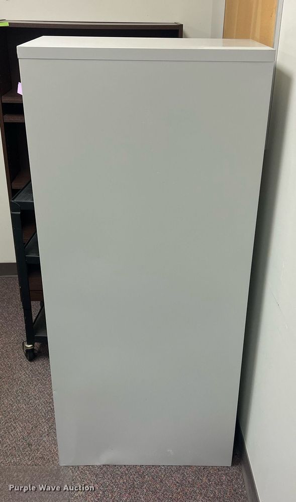 image for item OA9044 Filing cabinets