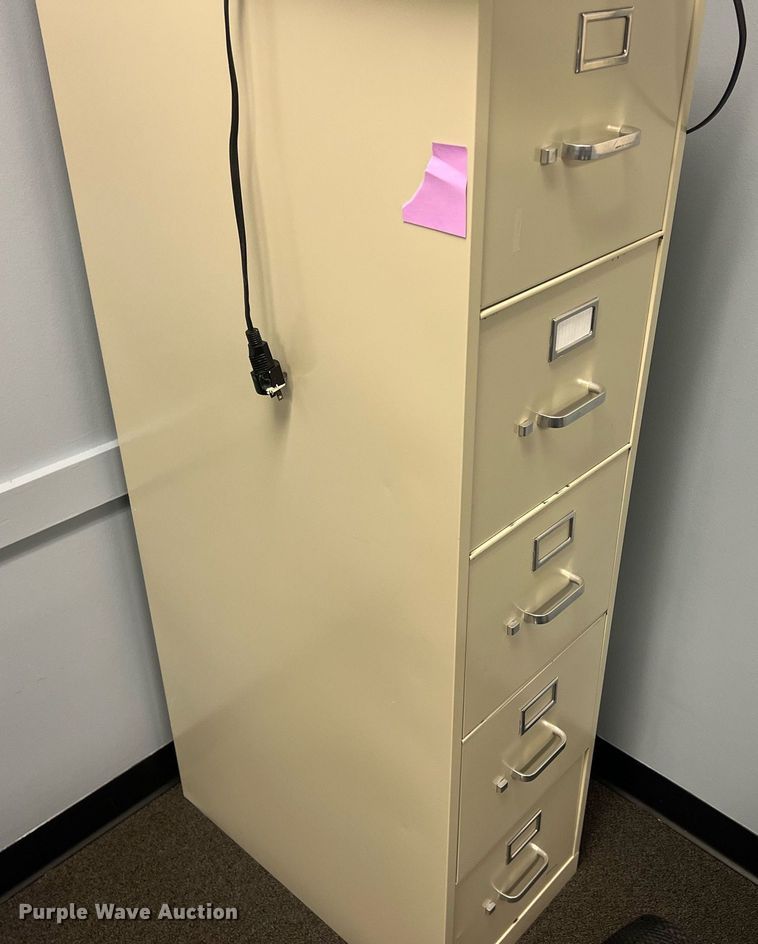 image for item OA9044 Filing cabinets