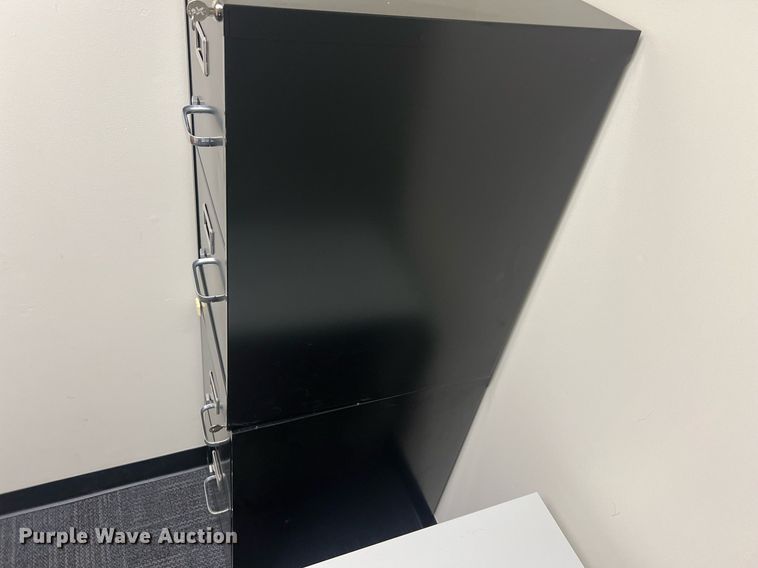 image for item OA9044 Filing cabinets