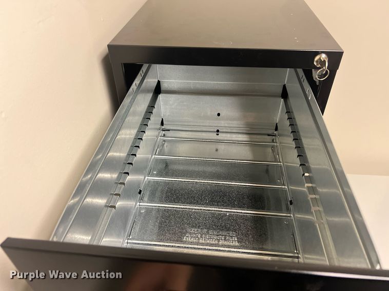 image for item OA9044 Filing cabinets