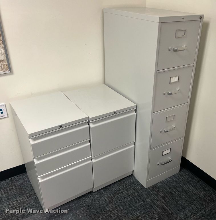 image for item OA9044 Filing cabinets