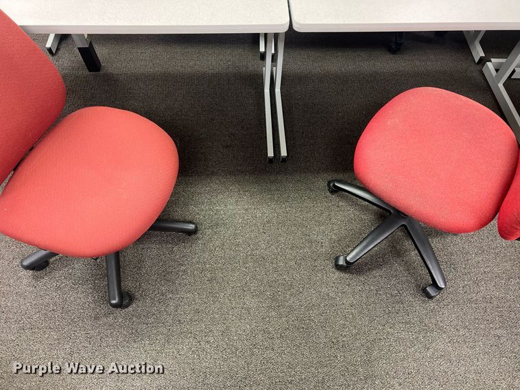 image for item OA9048 Rolling chairs