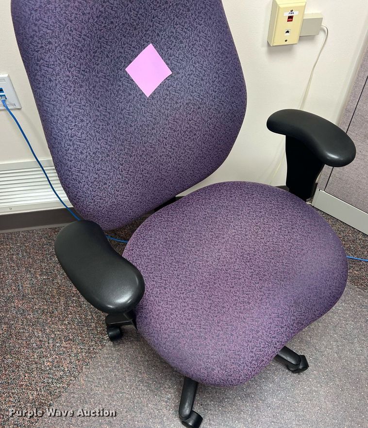 image for item OA9048 Rolling chairs