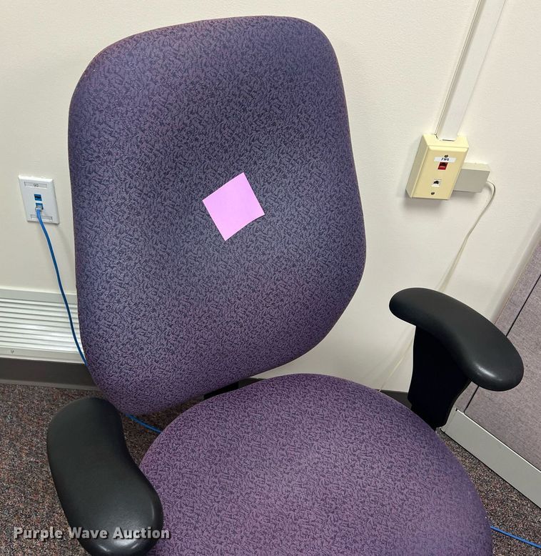 image for item OA9048 Rolling chairs