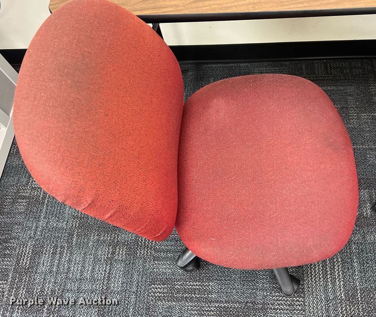 image for item OA9048 Rolling chairs