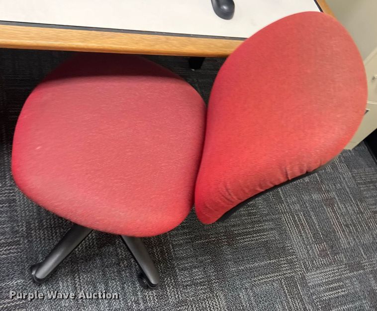 image for item OA9048 Rolling chairs