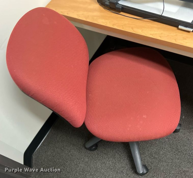 image for item OA9048 Rolling chairs