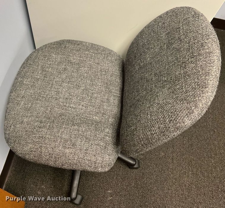 image for item OA9048 Rolling chairs