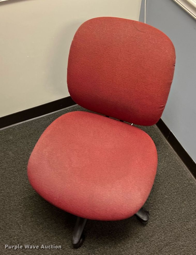 image for item OA9048 Rolling chairs