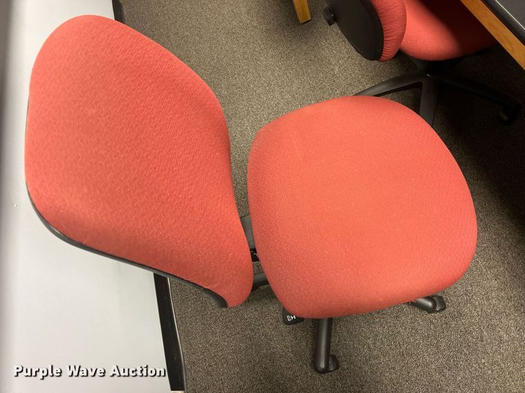 image for item OA9048 Rolling chairs