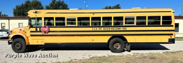 image for item OC9454 2000 International 3800  school bus