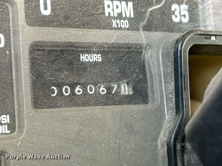 image for item OC9454 2000 International 3800  school bus