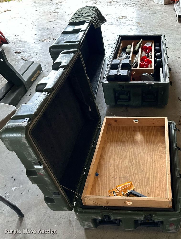 image for item OF9117 (2) storage boxes