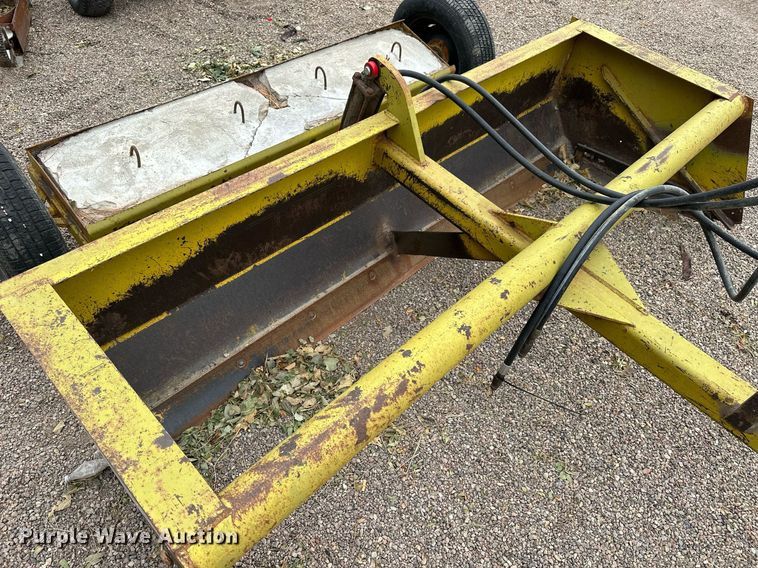 image for item OK9043 Tucker Speed Mover  box blade