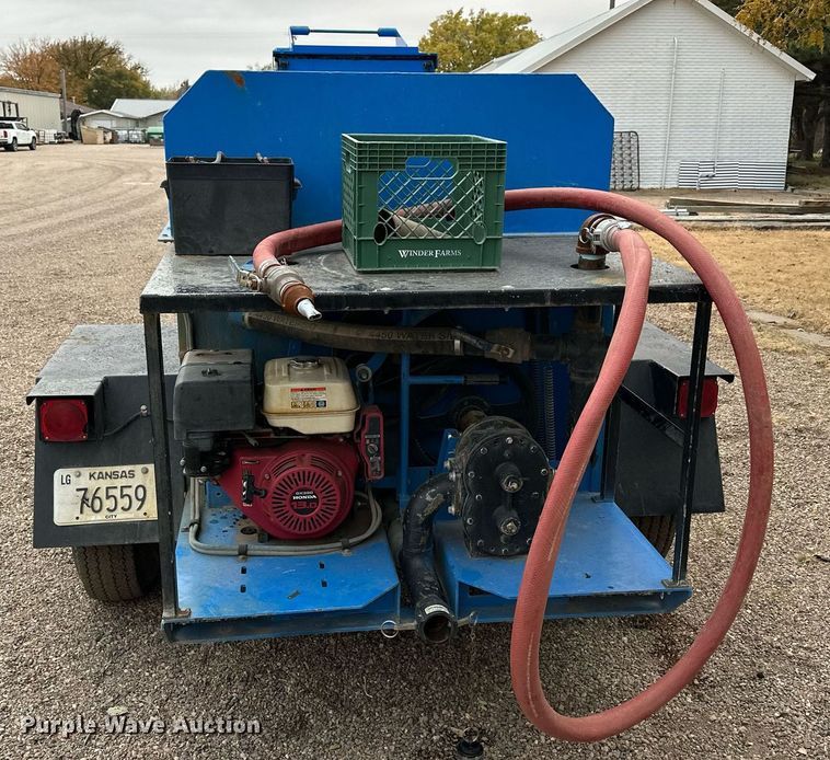 image for item OK9044 2009 Kincaid Agi-Gator 550 V2  hydroseeder