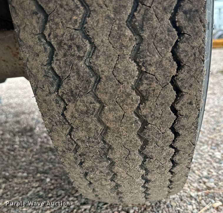 image for item OK9044 2009 Kincaid Agi-Gator 550 V2  hydroseeder