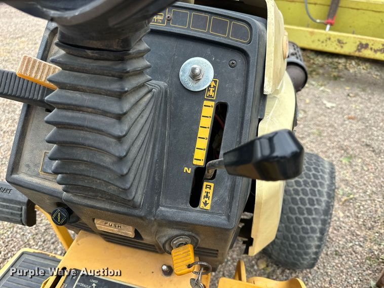 image for item OK9045 1990 Cub Cadet 2182  compact tractor
