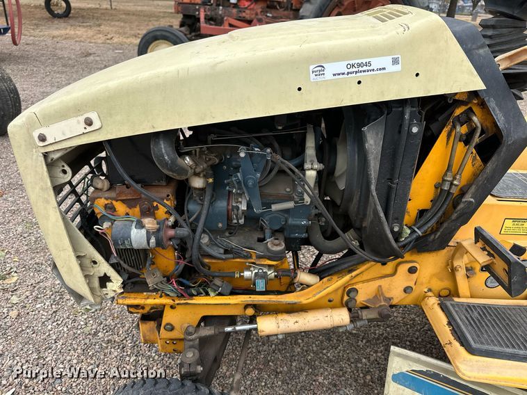 image for item OK9045 1990 Cub Cadet 2182  compact tractor