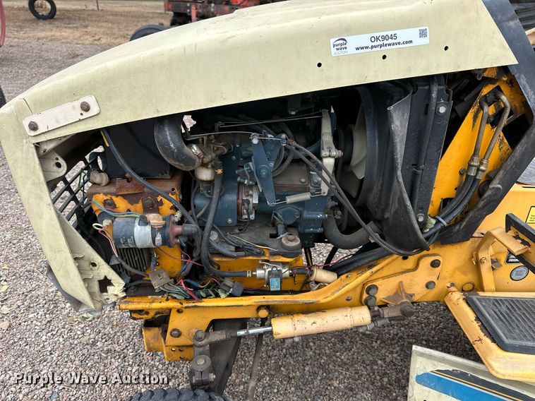 image for item OK9045 1990 Cub Cadet 2182  compact tractor