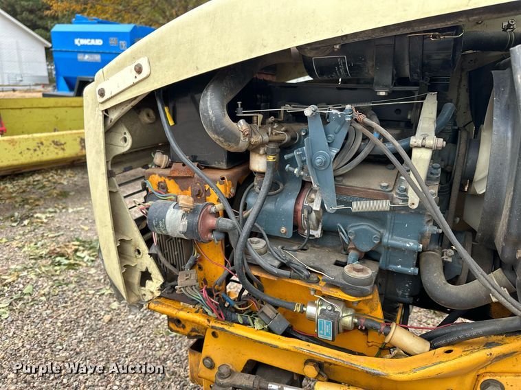 image for item OK9045 1990 Cub Cadet 2182  compact tractor