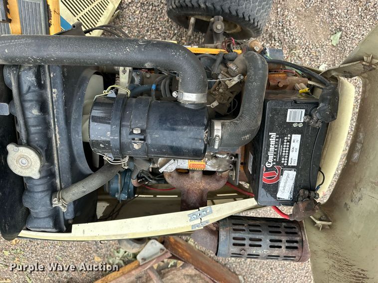 image for item OK9045 1990 Cub Cadet 2182  compact tractor