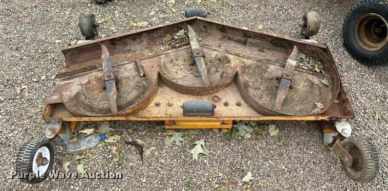 image for item OK9045 1990 Cub Cadet 2182  compact tractor