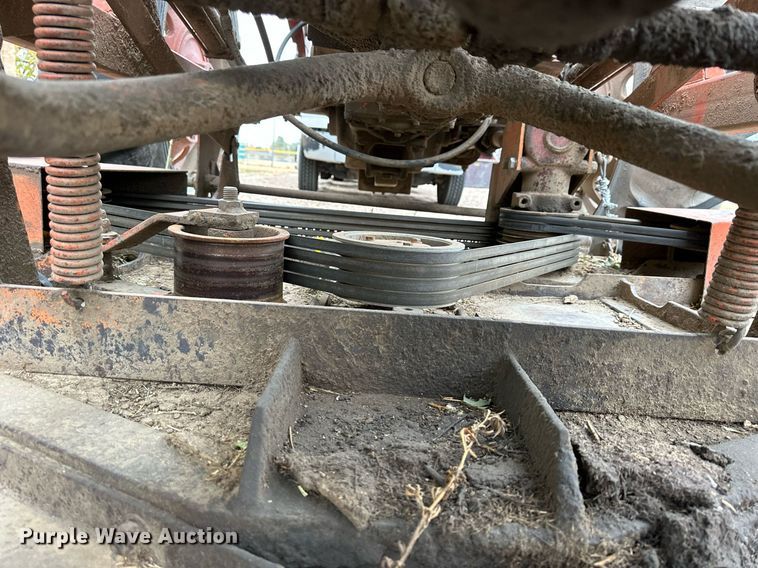 image for item OK9046 1971 International Farmall 544  tractor