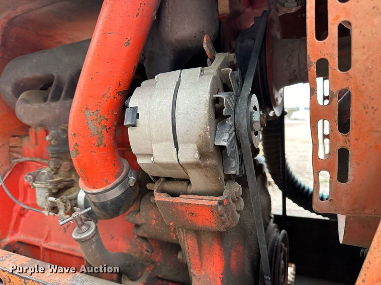 image for item OK9046 1971 International Farmall 544  tractor