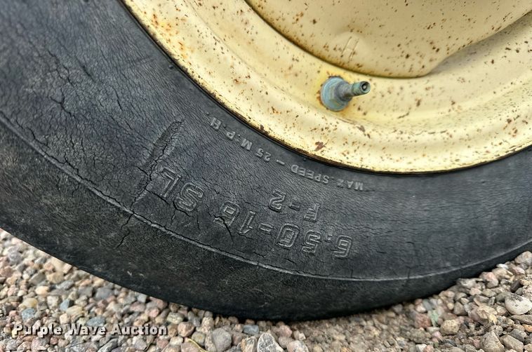 image for item OK9046 1971 International Farmall 544  tractor