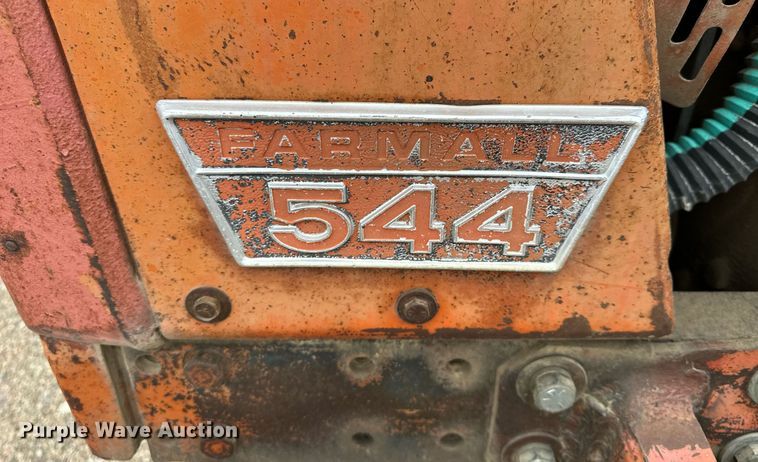 image for item OK9046 1971 International Farmall 544  tractor