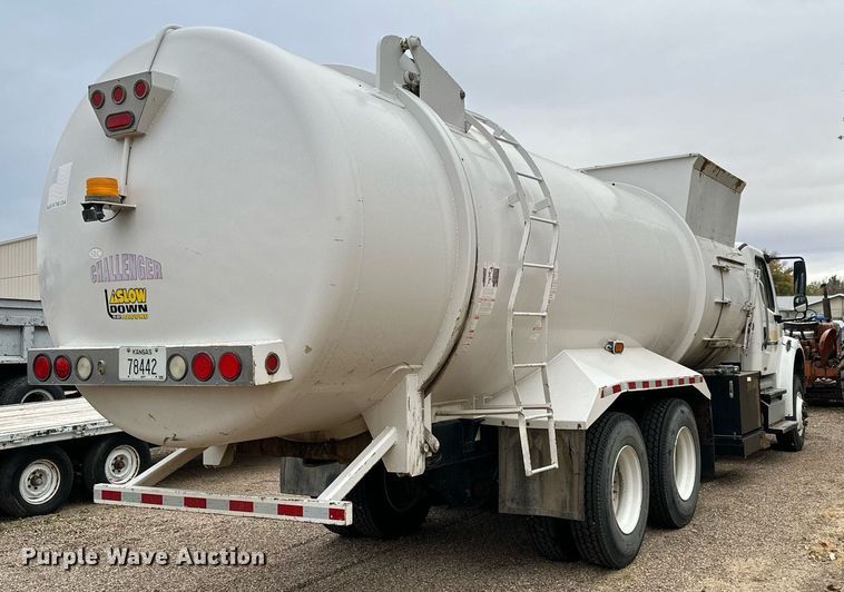 image for item OK9047 2012 Freightliner Business Class M2  refuse truck