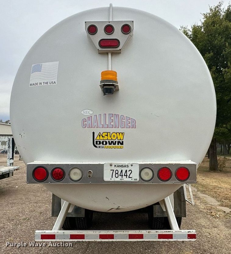 image for item OK9047 2012 Freightliner Business Class M2  refuse truck