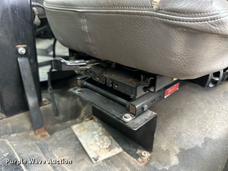 image for item OK9047 2012 Freightliner Business Class M2  refuse truck