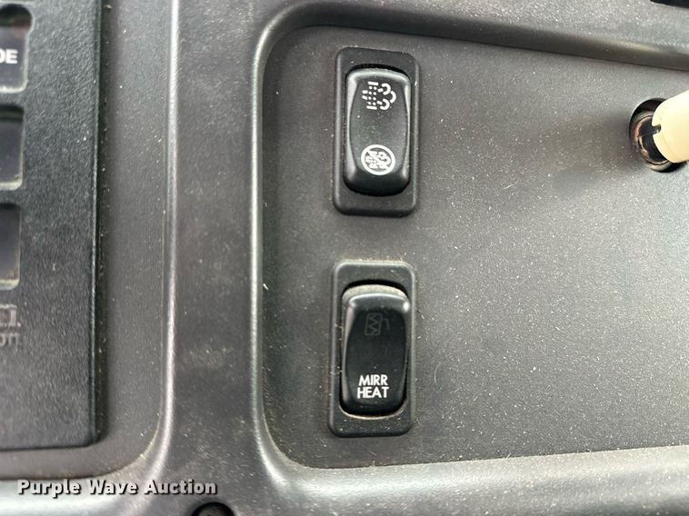 image for item OK9047 2012 Freightliner Business Class M2  refuse truck