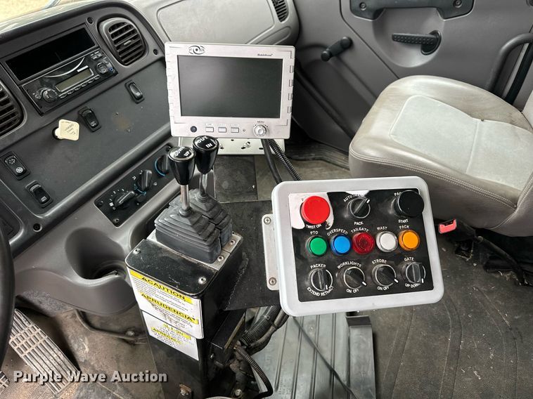 image for item OK9047 2012 Freightliner Business Class M2  refuse truck