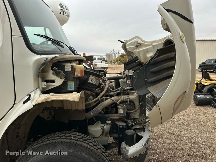 image for item OK9047 2012 Freightliner Business Class M2  refuse truck