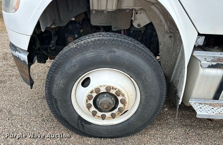 image for item OK9047 2012 Freightliner Business Class M2  refuse truck