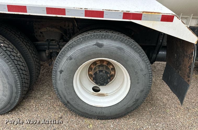 image for item OK9047 2012 Freightliner Business Class M2  refuse truck